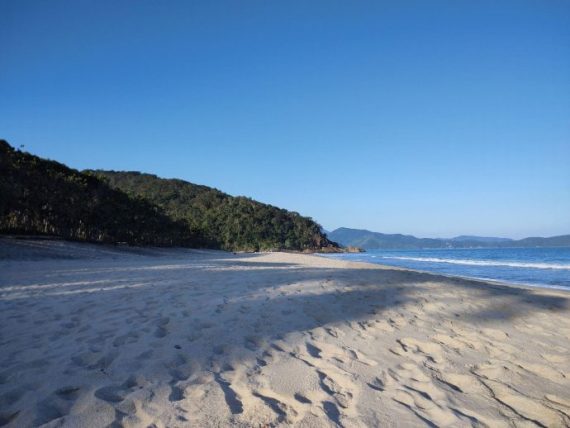 praia do puruba em ubatuba