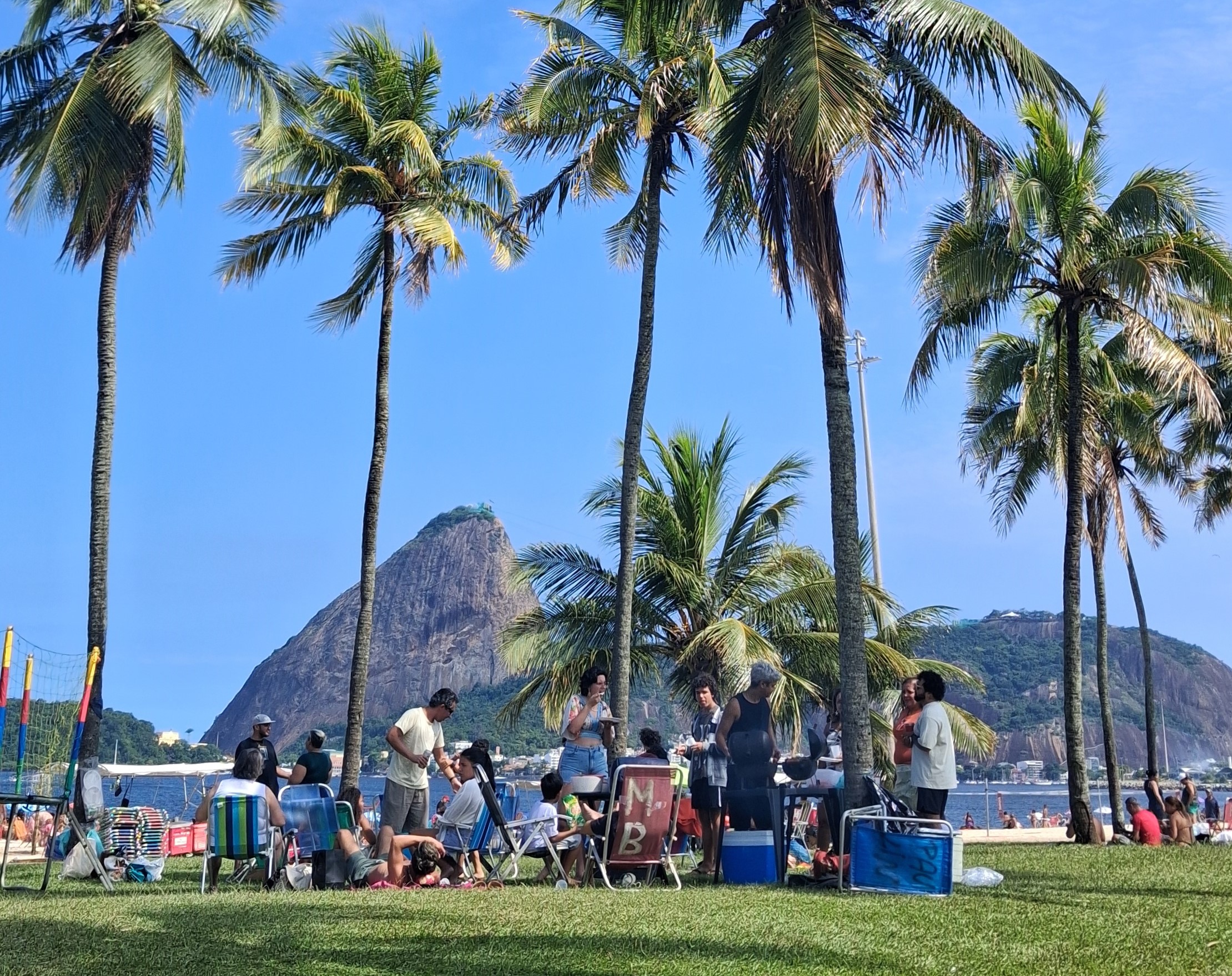 rio com crianças - aterro