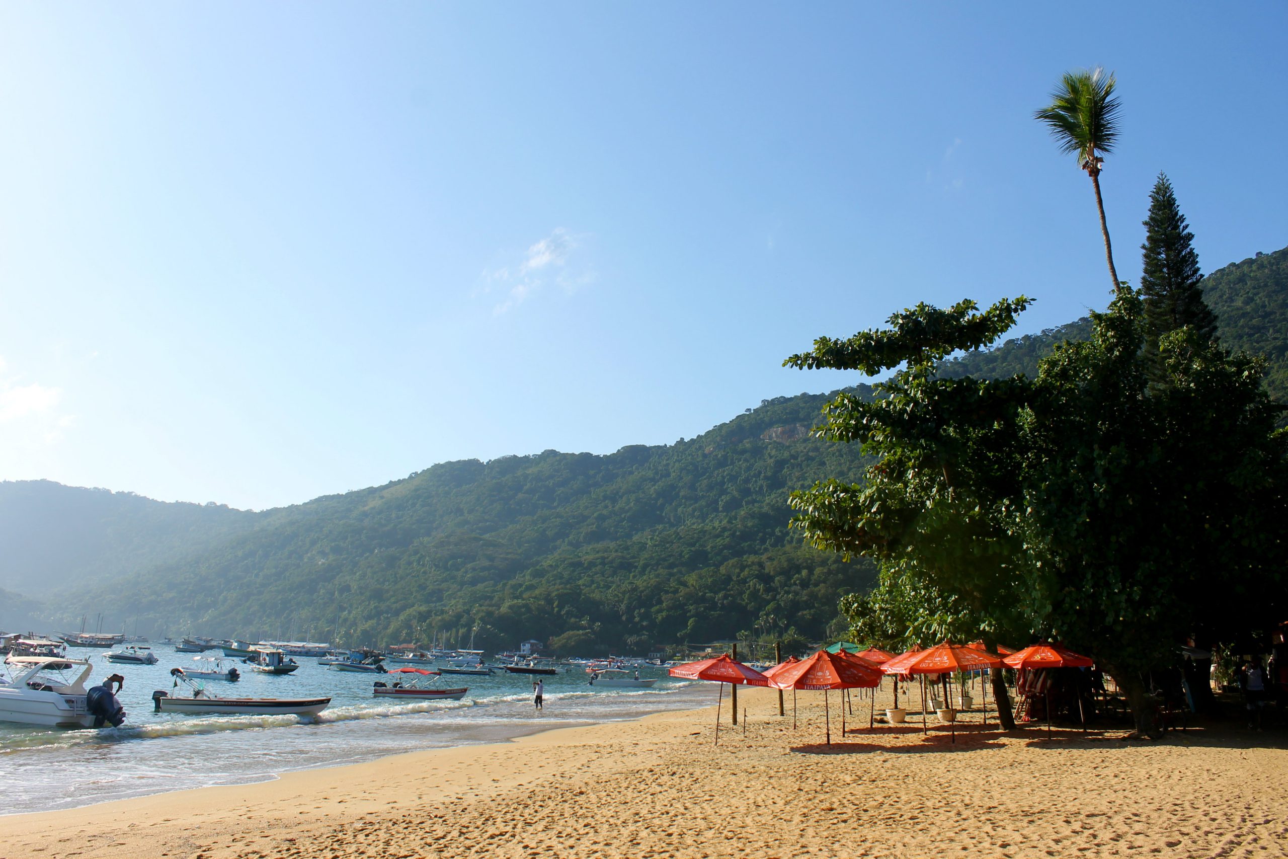 vila do abraão - ilha grande