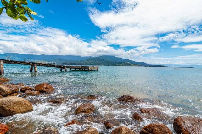 how to get to ilhabela